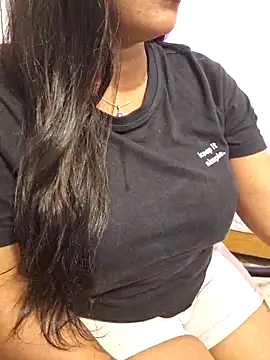 N-Natasha online show from 11.21.25