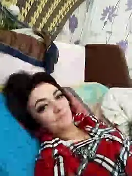 Snapshot of SweetLeila40 chatting on 01.11.25 SweetLeila40 online show from 01.11.25