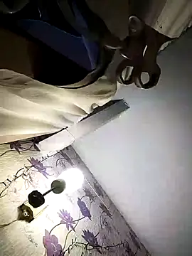 Snapshot of SweetLeila40 chatting on 01.30.25 SweetLeila40 online show from 01.30.25