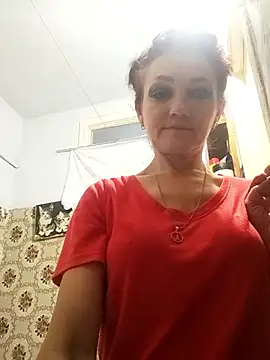 Snapshot of SweetLeila40 chatting on 11.06.25 SweetLeila40 online show from 11.06.25