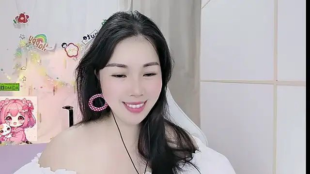 Snapshot of HK_angelchloe chatting on 06.27.26 HK angelchloe online show from 06.27.26
