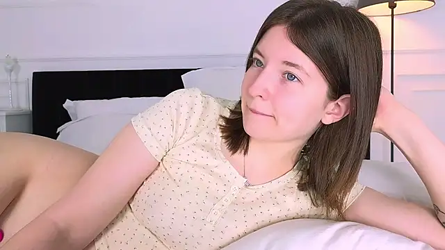 MoonAngelic online show from 03.14.25