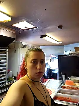 Snapshot of lavenderdelights chatting on 02.21.25 lavenderdelights online show from 02.21.25