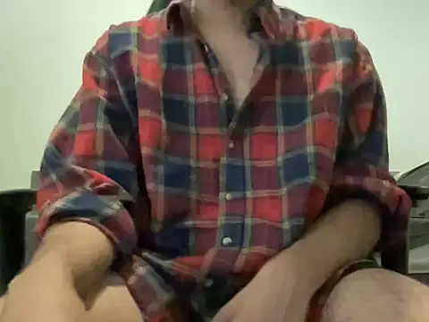 Snapshot of Har3199 chatting on 10.19.25 Har3199 online show from 10.19.25