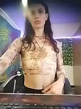 Snapshot of BurningVenus12 chatting on 11.25.25 BurningVenus12 online show from 11.25.25