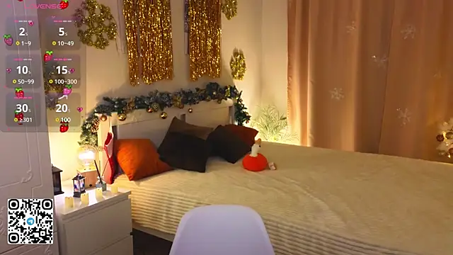 CassieMurr online show from 12.04.24