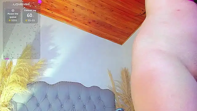 Tahiraa  online show from 12.03.25