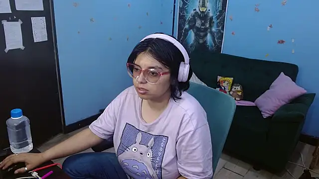 X CHERRY XX online show from 07.08.26