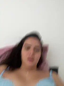 rebeccaareys online show from 12.08.24