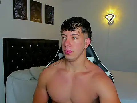 Snapshot of sean_brownx chatting on 11.24.25 sean brownx online show from 11.24.25