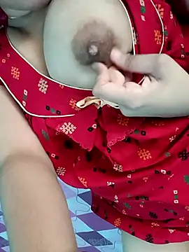 Arohi is Live online show from 11.05.25