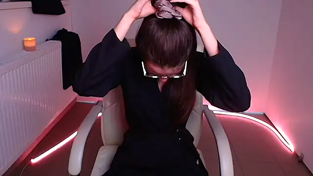 Josephine jo online show from 02.07.25