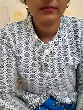 CUTYHINA 001 online show from 12.19.24