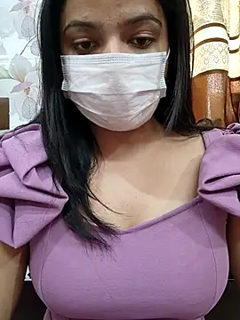 Myloveurvi online show from 02.13.25