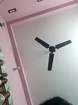 Myloveurvi online show from 01.12.26