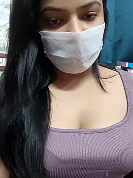 Snapshot of Myloveurvi chatting on 05.19.26 Myloveurvi online show from 05.19.26