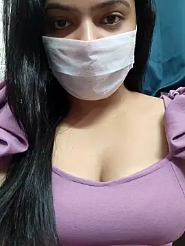Snapshot of Myloveurvi chatting on 05.23.26 Myloveurvi online show from 05.23.26