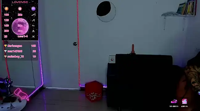 ZhoeStrong online show from 01.18.25