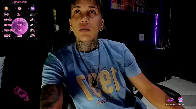 ZhoeStrong online show from 02.06.25