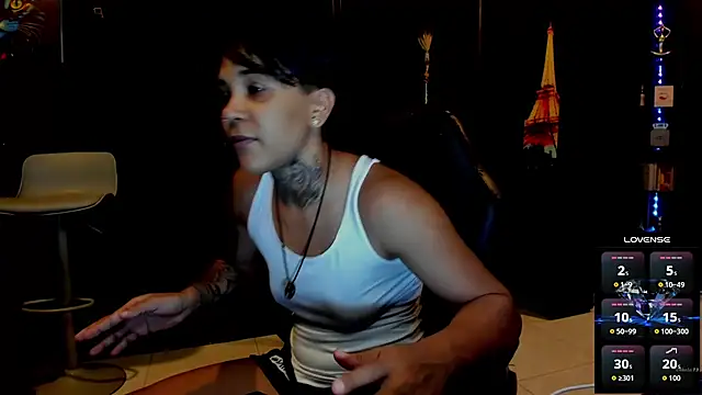 ZhoeStrong online show from 09.14.25