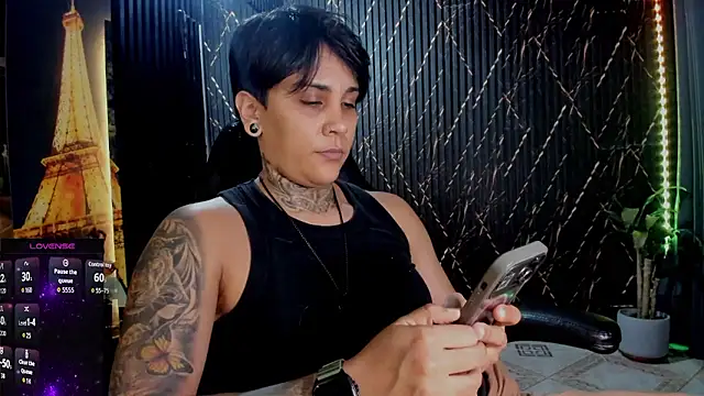 ZhoeStrong online show from 01.19.26