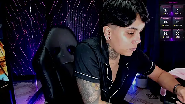 ZhoeStrong online show from 02.07.26