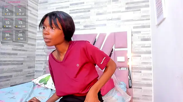 ebony march online show from 02.05.25