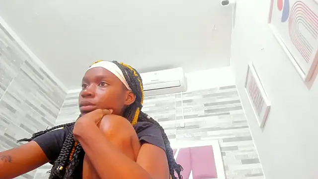 ebony march online show from 03.04.25