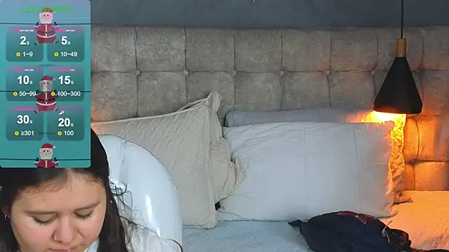 Laia and Aloby online show from 12.04.25