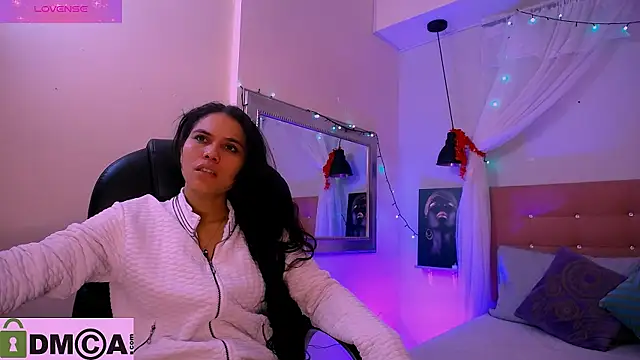 Snapshot of natasha__jackson chatting on 01.19.25 natasha jackson online show from 01.19.25