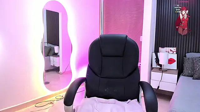 Snapshot of natasha__jackson chatting on 01.08.26 natasha jackson online show from 01.08.26