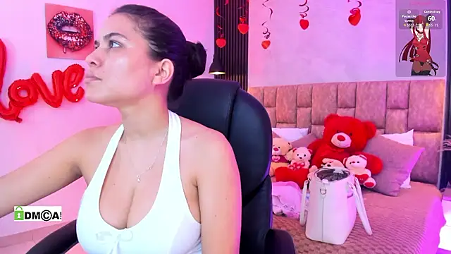 Snapshot of natasha__jackson chatting on 02.13.26 natasha jackson online show from 02.13.26