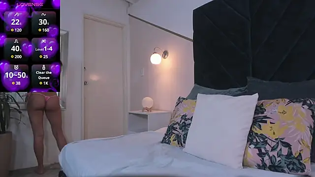 melaniee jones online show from 12.12.24