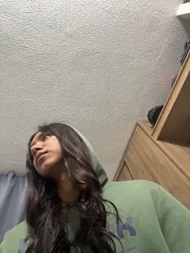 Nikol Rang   online show from 11.17.25