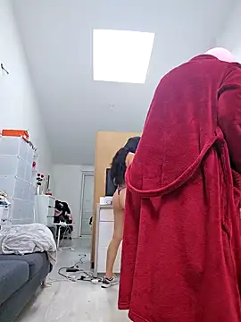 Snapshot of enolaxxx chatting on 09.15.25 enolaxxx online show from 09.15.25