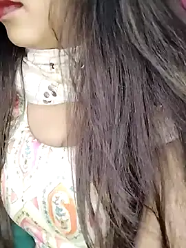 Snapshot of Sreya213 chatting on 01.21.25 Sreya213 online show from 01.21.25