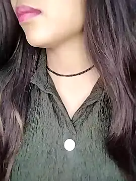 Snapshot of Sreya213 chatting on 01.29.25 Sreya213 online show from 01.29.25