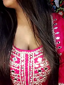 Snapshot of Sreya213 chatting on 02.26.26 Sreya213 online show from 02.26.26