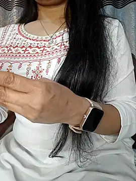 Snapshot of Rina777o chatting on 07.23.26 Rina777o online show from 07.23.26