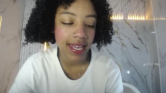 Violeth b online show from 10.07.25