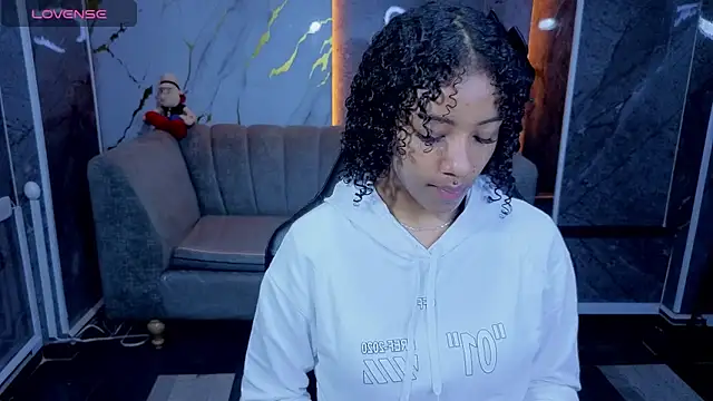 Violeth b online show from 04.17.26