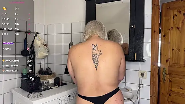 Snapshot of elina_may chatting on 01.28.25 elina may online show from 01.28.25