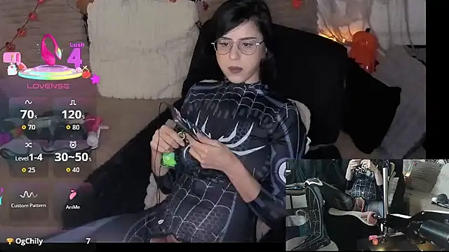 LisandreLaVenale online show from 10.22.25