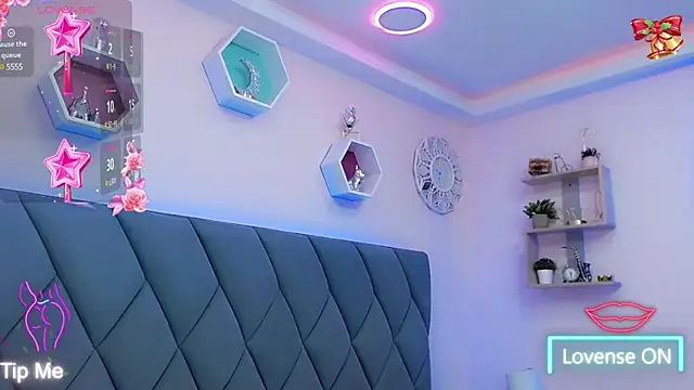 Snapshot of JessieAfrodita chatting on 12.23.24 JessieAfrodita online show from 12.23.24