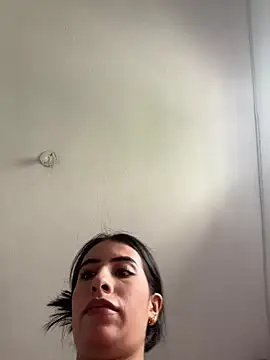 IssabellaLopez online show from 05.20.26
