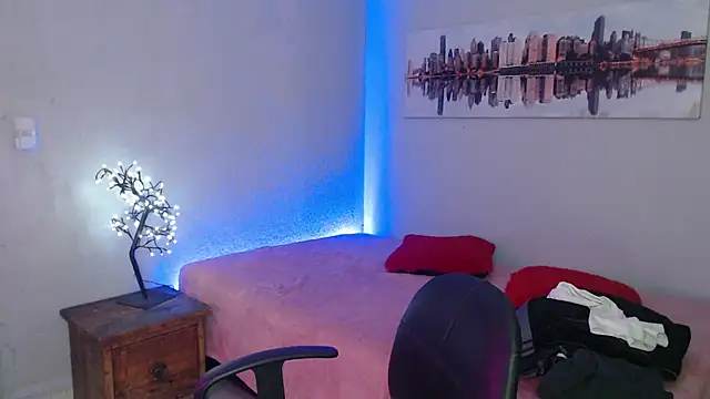 Jeam hot online show from 12.05.24