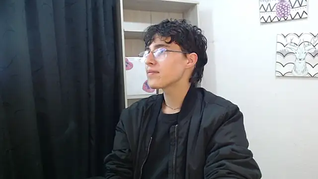 Jeam hot online show from 12.21.24