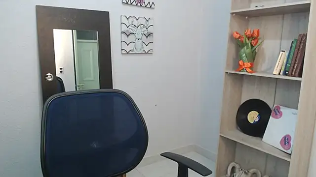 Jeam hot online show from 12.22.24