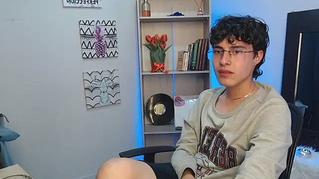 Jeam hot online show from 01.08.25