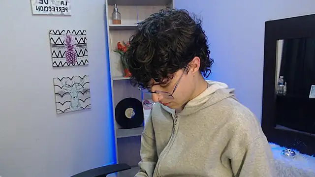 Jeam hot online show from 01.13.25